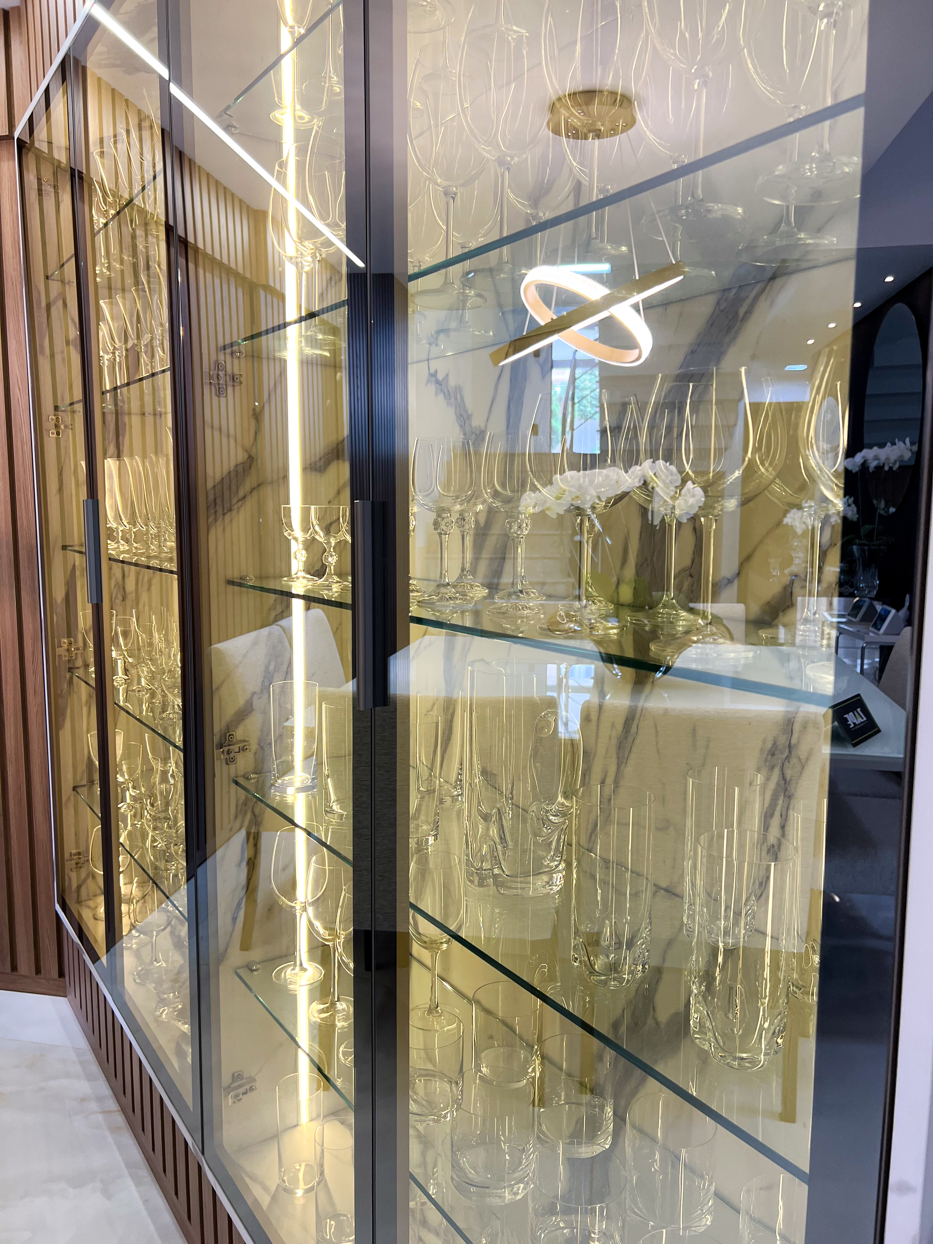 Imagem cristaleira 1